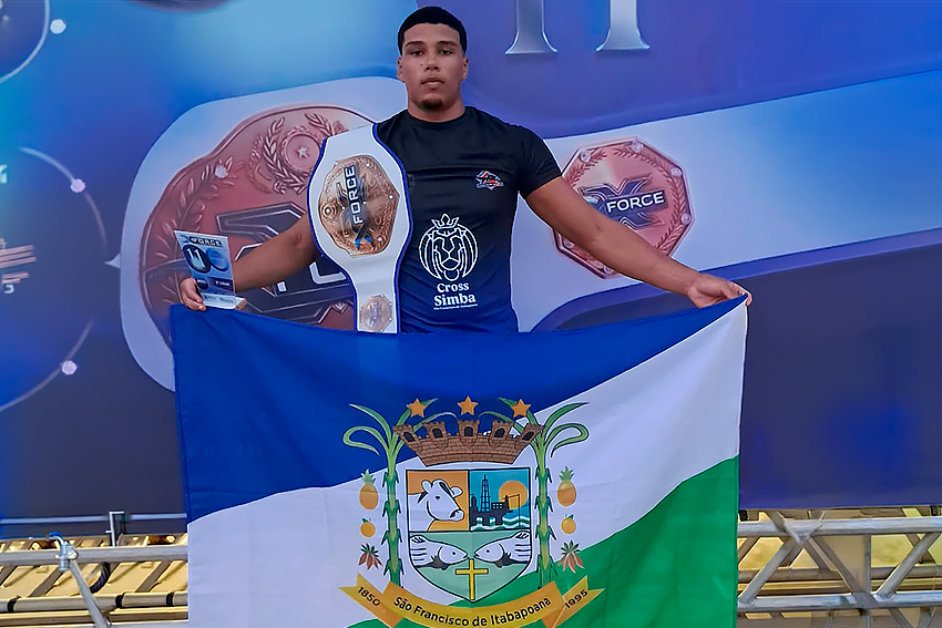 FELIPE BANDEIRA