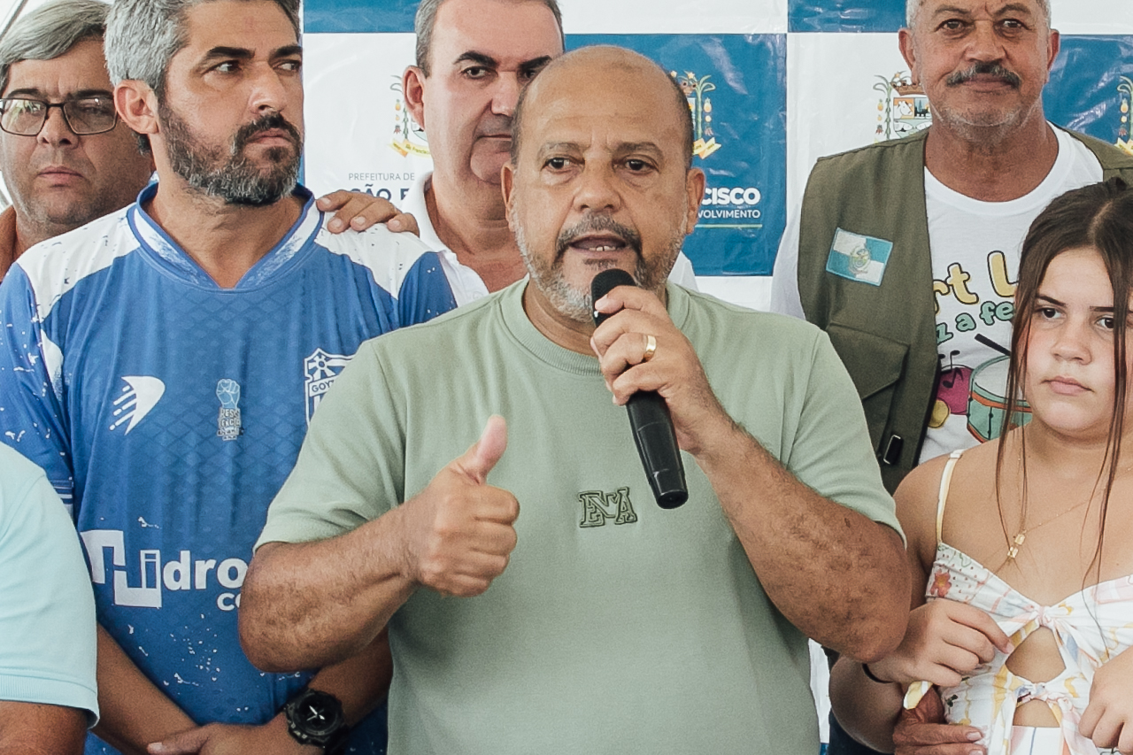 LUIZINHO CAMPO BARRA.jpg