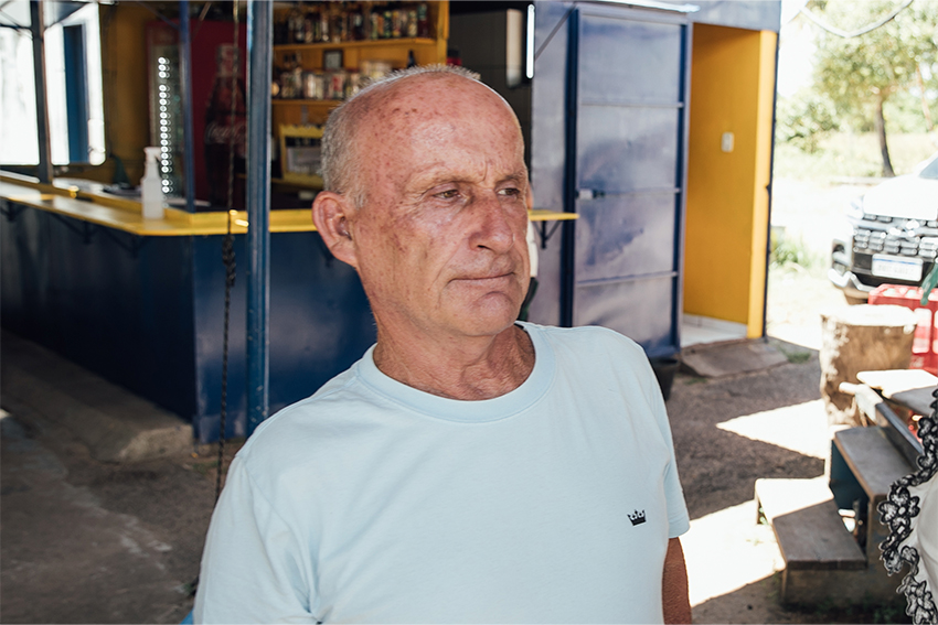 PERSONAGEM ASFALTO GARGAÚ