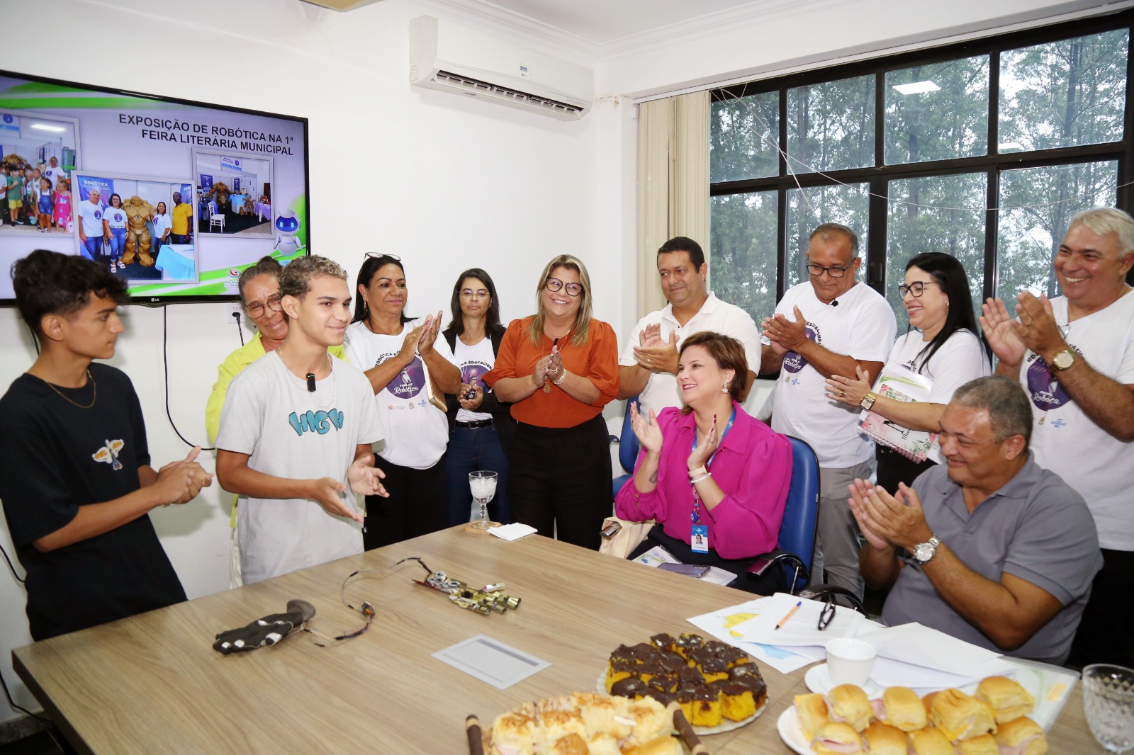 Prefeita apresenta ao Sebrae projeto de robótica educacional finalista no prêmio Prefeitura Empreendedora ASCOM SFI Wagner Fraga 5