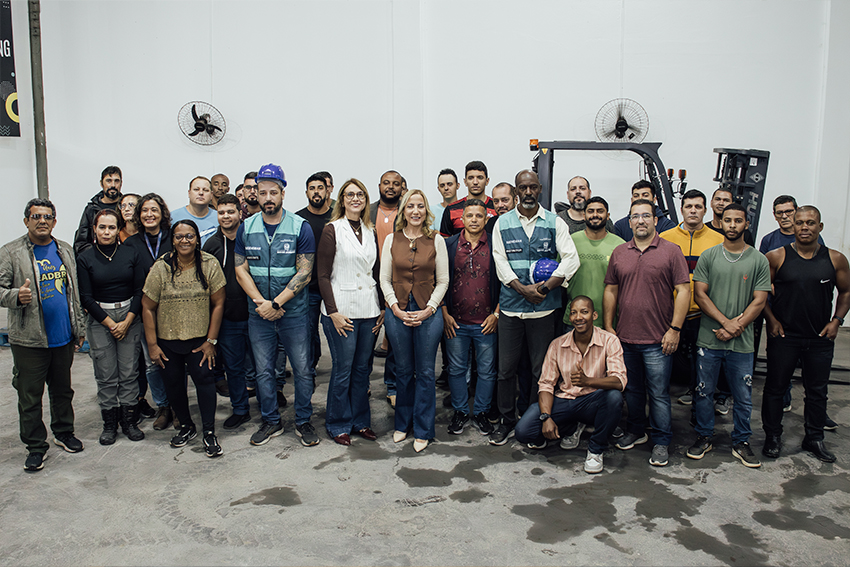TURMA EMPILHADEIRA