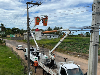 Prefeitura avança na instalação de luminárias de LED