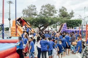 “Bom é ser Criança” transforma pátio da Prefeitura em uma festa inesquecível