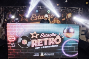 Estação Retro agita Guaxindiba reunindo moradores e turistas em noite animada