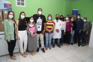Prefeita Francimara entrega computadores e vistoria obras no Hospital Manoel Carola