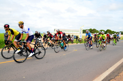 24ª Volta a São Francisco reúne cerca de 100 ciclistas