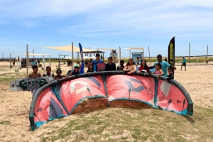 Cícero Barbosa participa de clínica de kitesurf em Santa Clara