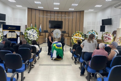 Com pesar, comunicamos o falecimento de Edson Mansur