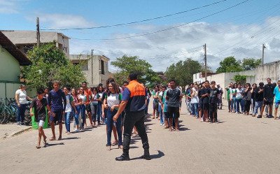Defesa Civil promove capacitação sobre plano de escape escolar