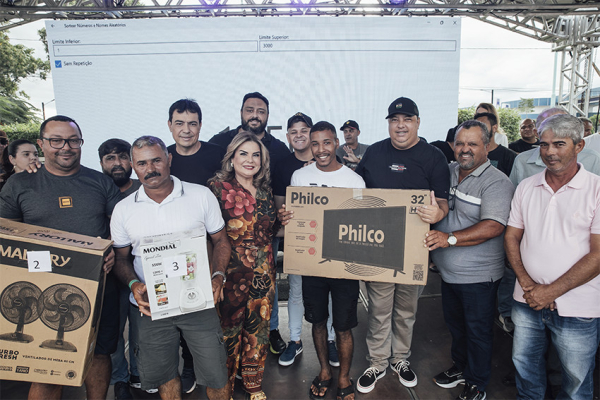 Festa do Dia do Trabalhador sorteou cerca de 300 brindes em SFI
