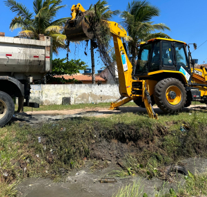“Limpa Rio”: limpeza de valas e canais começa em Santa Clara e Gargaú