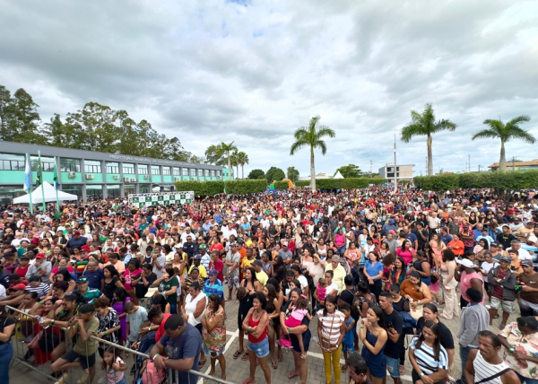 Festa do Trabalhador anima população neste 1° de maio