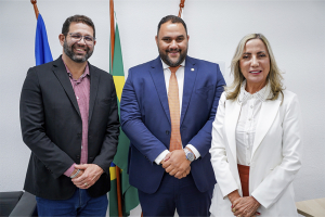 Prefeita de SFI se reúne com o Detro no Rio de Janeiro