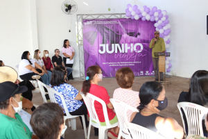 Ação no Centro de Convivência na programação do Junho Violeta