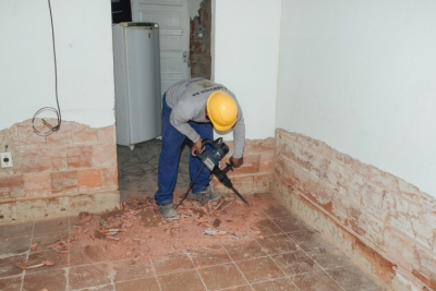 Prefeitura inicia reforma da Padaria Escola em Valão Seco