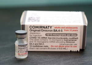 Covid-19: vacinação com dose bivalente é ampliada para população a partir de 18 anos